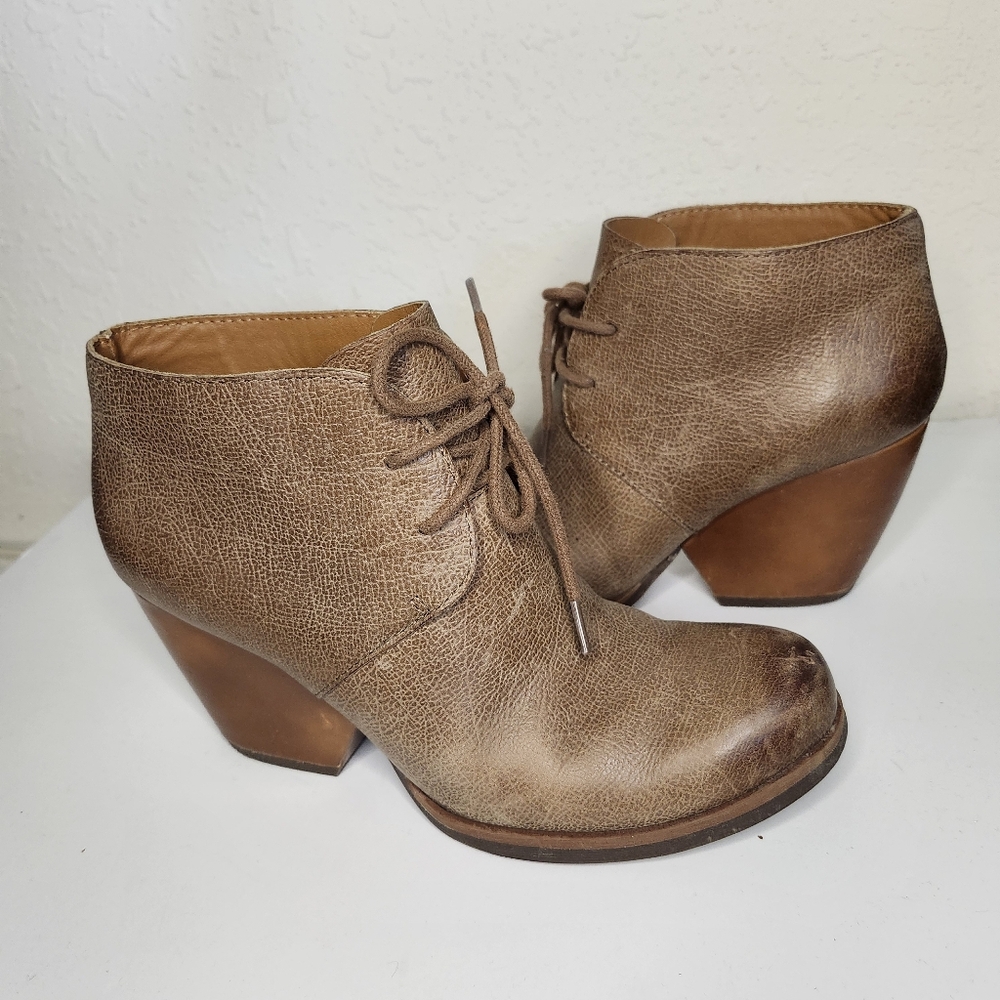 KORKS BY kork Ease Lace Up Anke Bootie